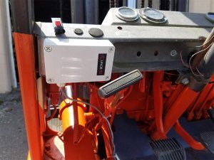 Wifi hour meter installed on forklift
